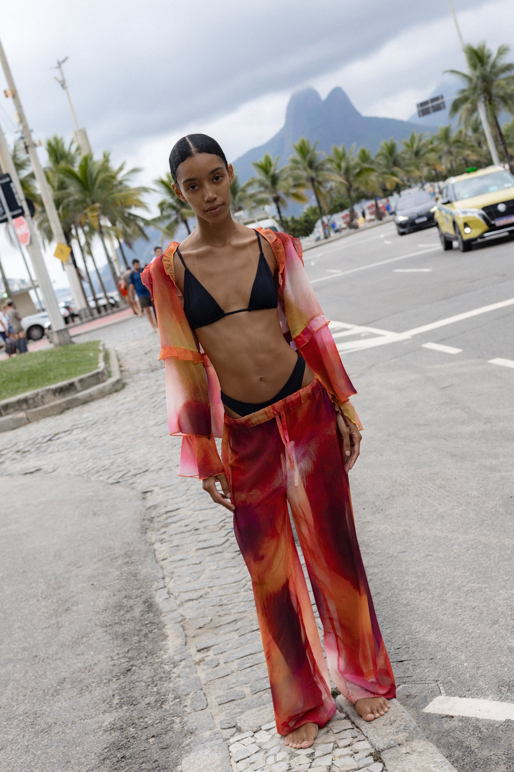 Rodakiní Shirt Set