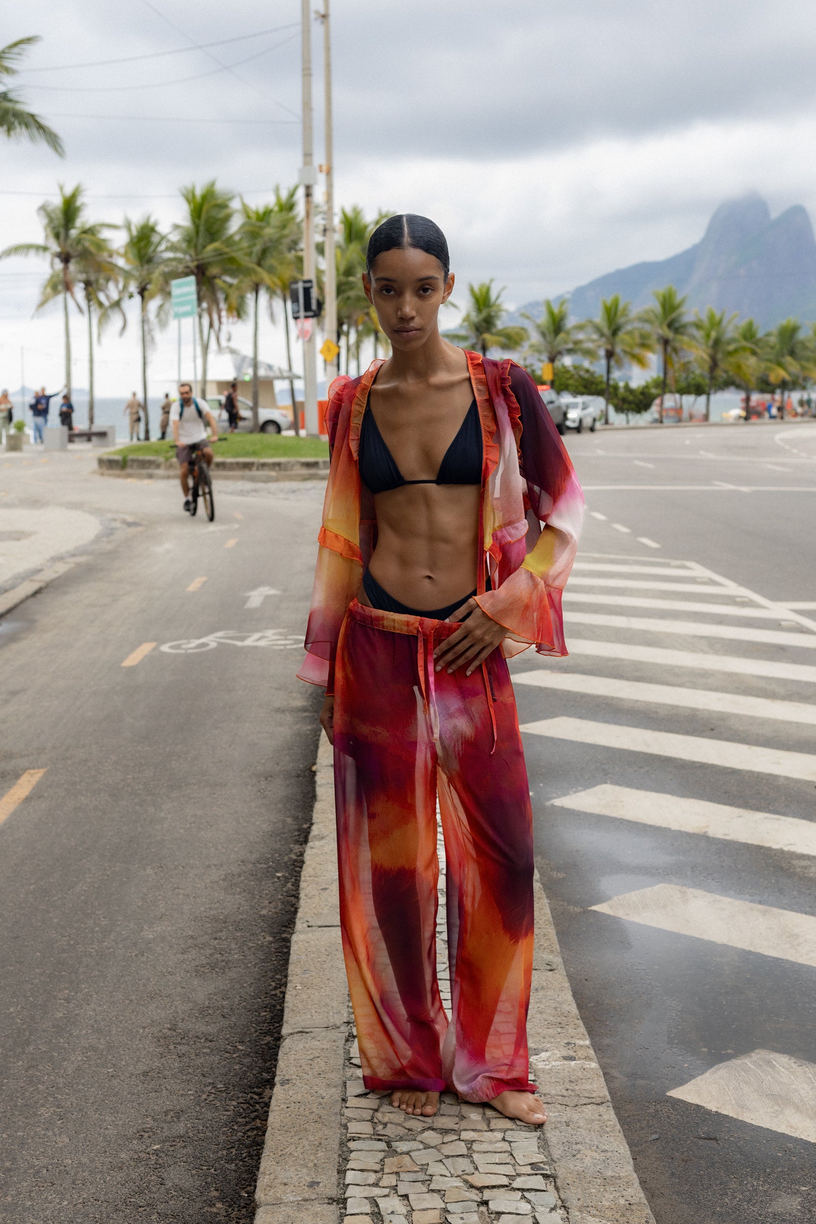 Rodakiní Shirt Set