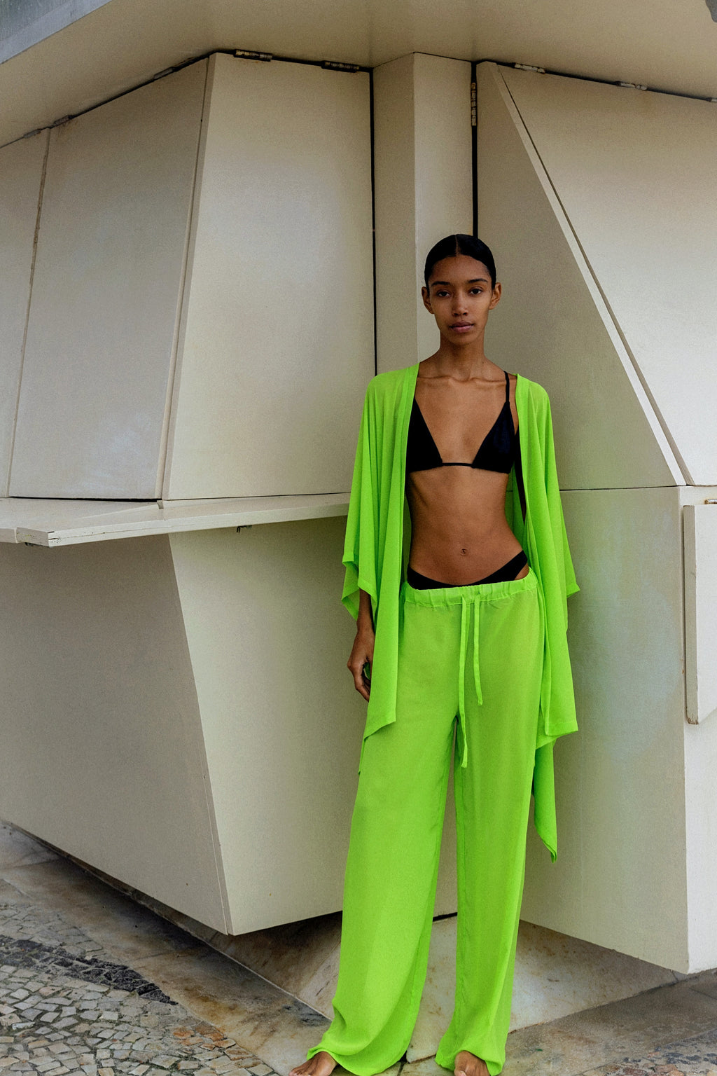 Luminoso Kimono Set
